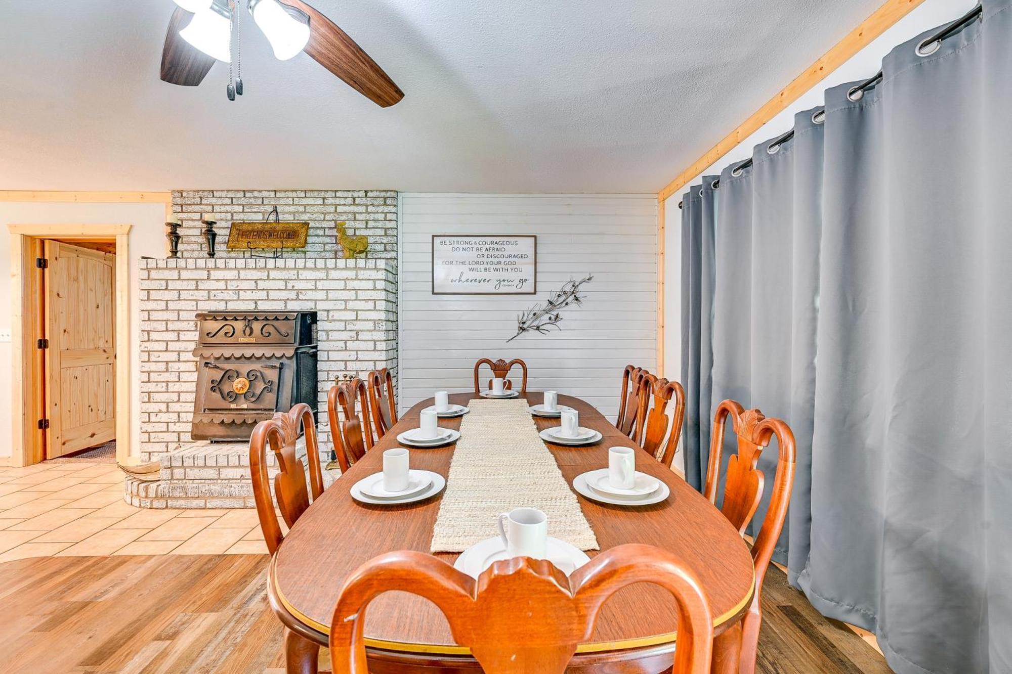 Vila Quiet Abode With Gas Grill About 5 Miles To Broken Bow! Exteriér fotografie