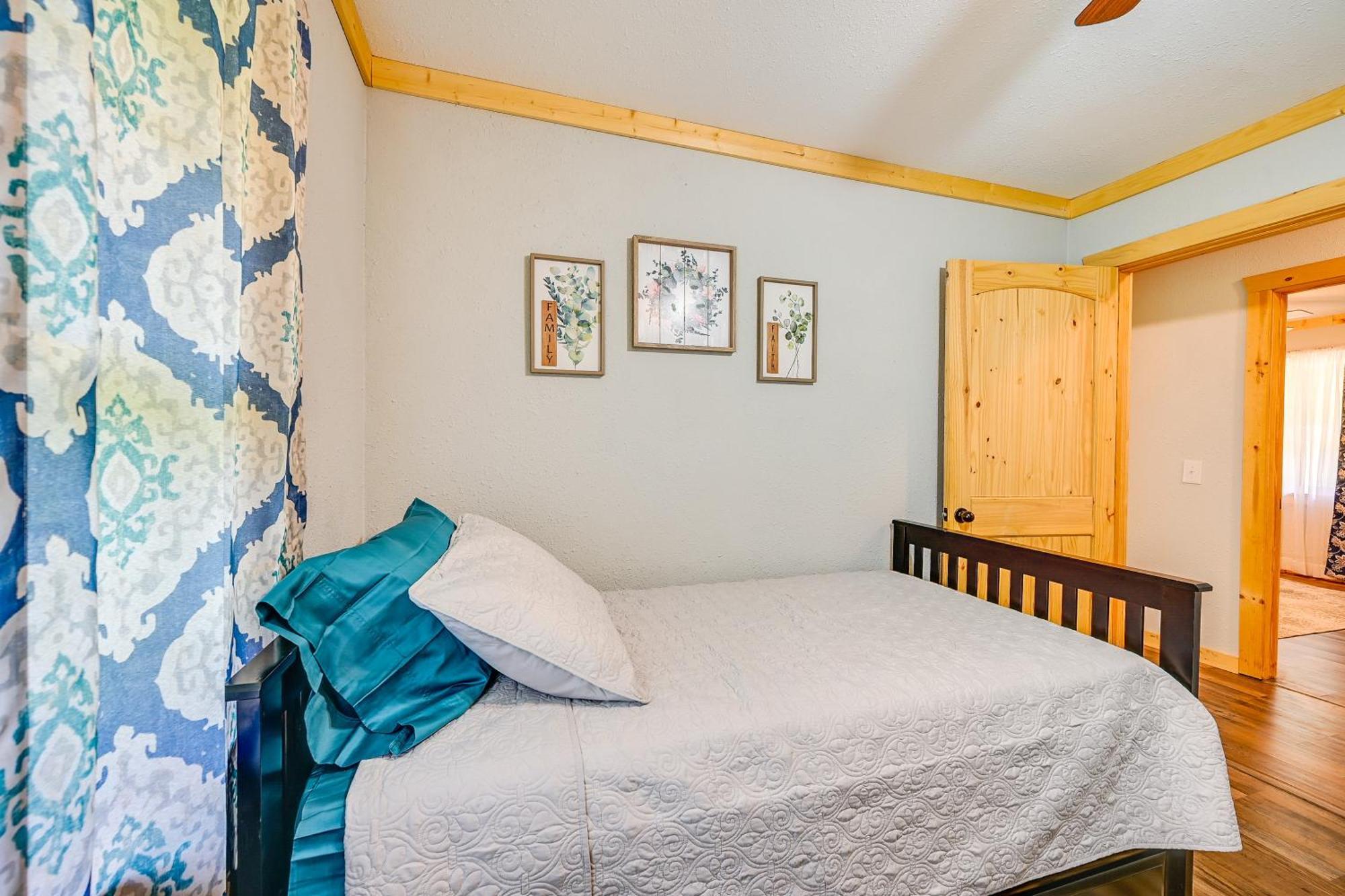 Vila Quiet Abode With Gas Grill About 5 Miles To Broken Bow! Exteriér fotografie