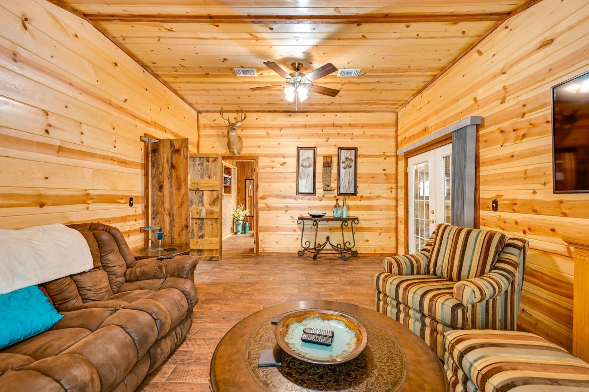 Vila Quiet Abode With Gas Grill About 5 Miles To Broken Bow! Exteriér fotografie