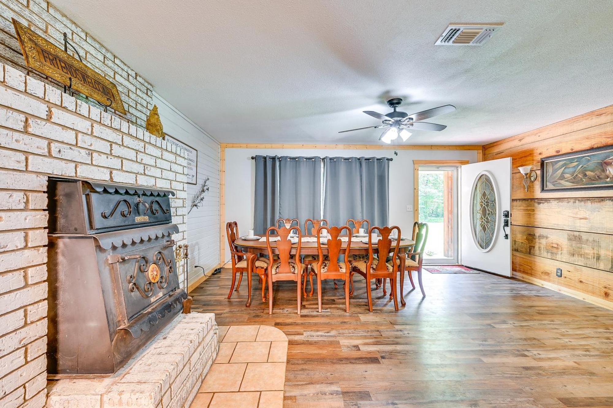 Vila Quiet Abode With Gas Grill About 5 Miles To Broken Bow! Exteriér fotografie