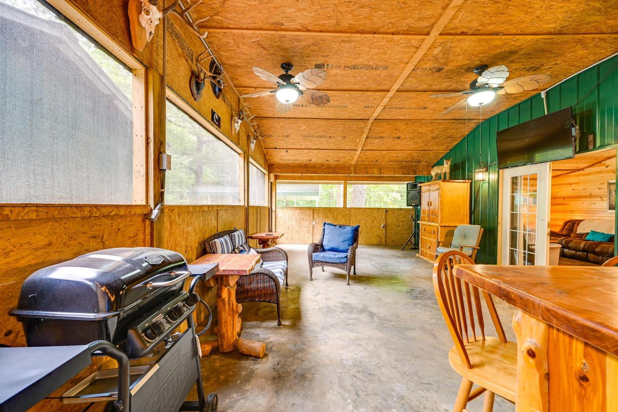 Vila Quiet Abode With Gas Grill About 5 Miles To Broken Bow! Exteriér fotografie